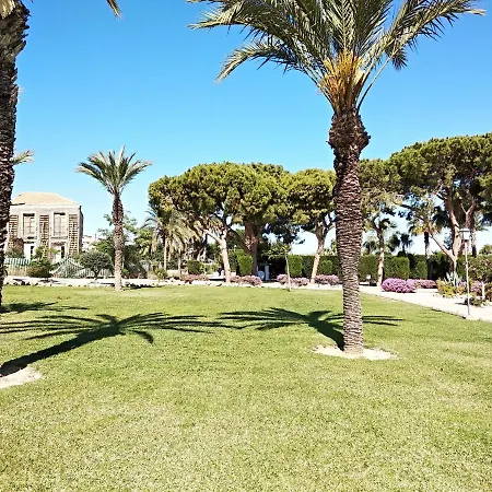 Jardin Apartment *